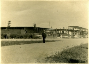 F20 Bouw nieuwe Empo fabriek aan de Enkweg in 1936